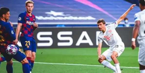 多特蒙德,青春风暴席卷赛场五比一横扫柏林赫塔  多特蒙德,青春风暴席卷赛场五比一横扫柏林赫塔